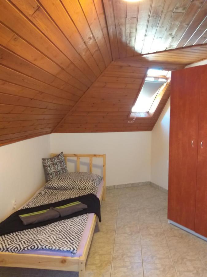 Azure House Aparthotel Keszthely Eksteriør bilde