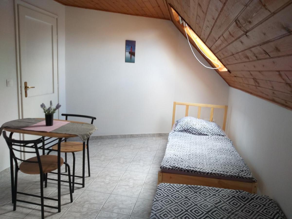 Azure House Aparthotel Keszthely Eksteriør bilde